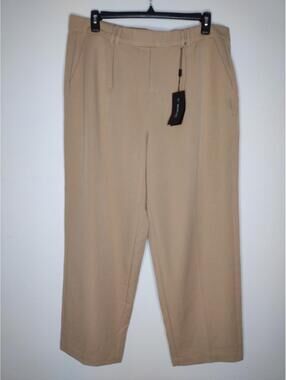 NWT 11 Honore Women's Beige Pants Size 16 Plus